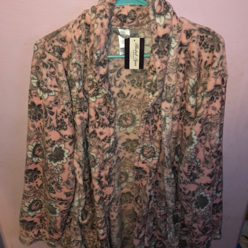 Hotel Spa Collection Pink/Gray Long Bath Robe